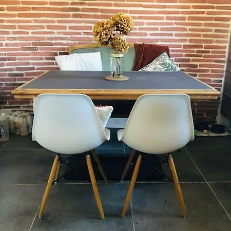 Maison Chaleureuse Avec Poele A Bois 펜션