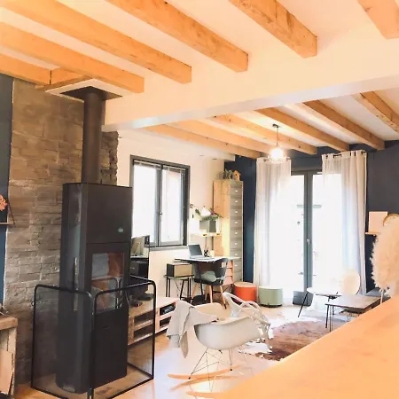 펜션 Maison Chaleureuse Avec Poele A Bois *
