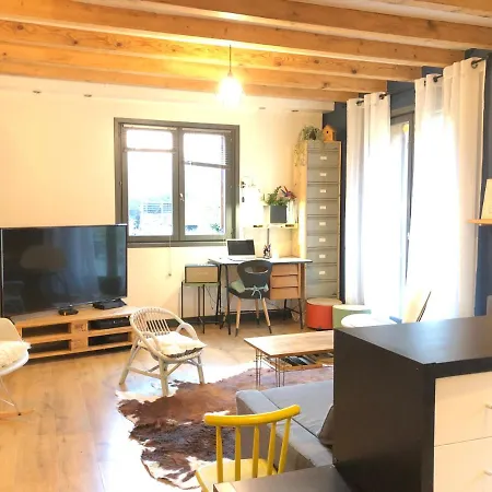 펜션 Maison Chaleureuse Avec Poele A Bois