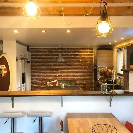 Maison Chaleureuse Avec Poele A Bois Cons-Sainte-Colombe